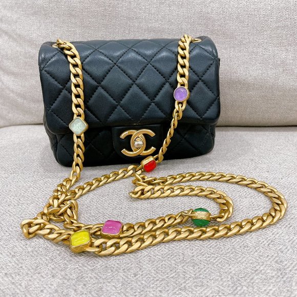 90% NEW CHANEL BLACK LAMB LEATHER SQUARE BAG - Picture 2 of 16